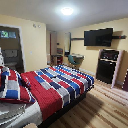Americas Best Value Inn Providence-North Scituate Eksteriør bilde
