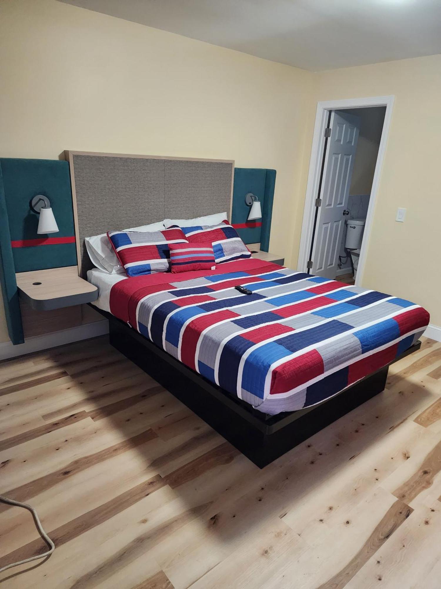 Americas Best Value Inn Providence-North Scituate Eksteriør bilde