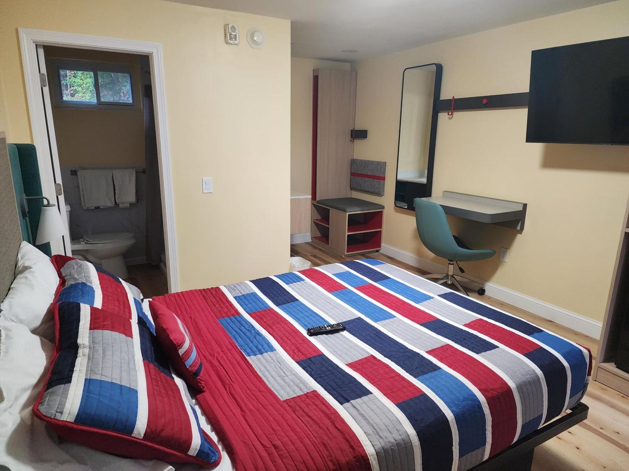 Americas Best Value Inn Providence-North Scituate Eksteriør bilde